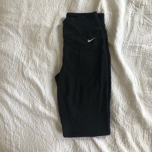 Nike leggins. Used but in good condition